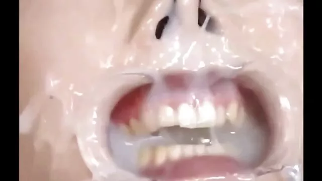 يمارس الجنس فيلم اسرائيلي سكس مع ضروعها الضخمة