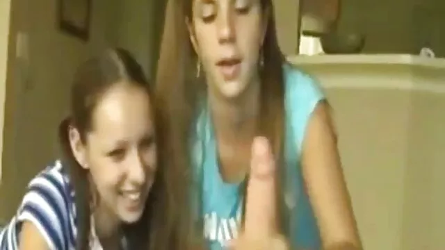 المعالج يعين قطتها الصغيرة عايز افلام سكس اسرائيلي للسلالات الصغيرة!