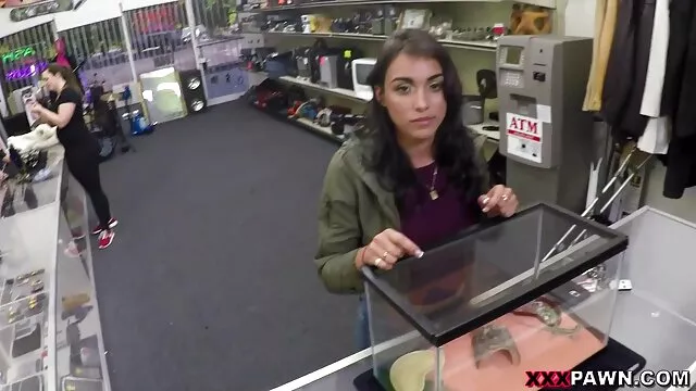 مشهد نموذجي مع سكس فيلم اسرائيلي حاكمة JoyMii كوني كارتر