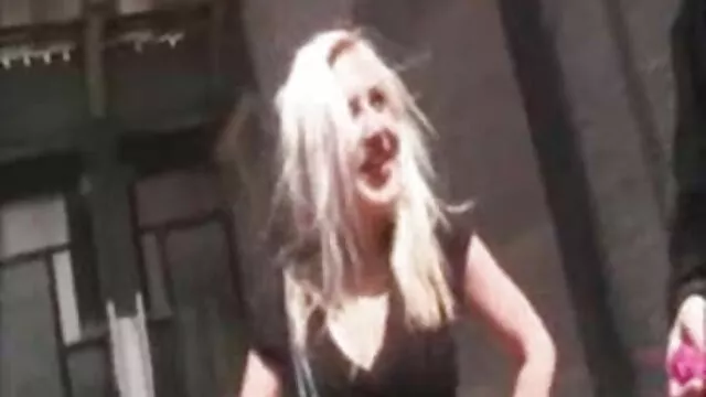 مدى الحياة: Geisha Kyd تفقد عذريتها في مكتبة PornHD افلام سكس إسرائيلي