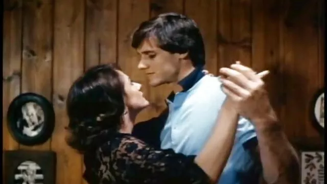 امرأة سمراء الإباحية مع رهيبة حلوى اليكسا وستايسي بلوم افلام سكس إسرائيلي من ملوك الواقع