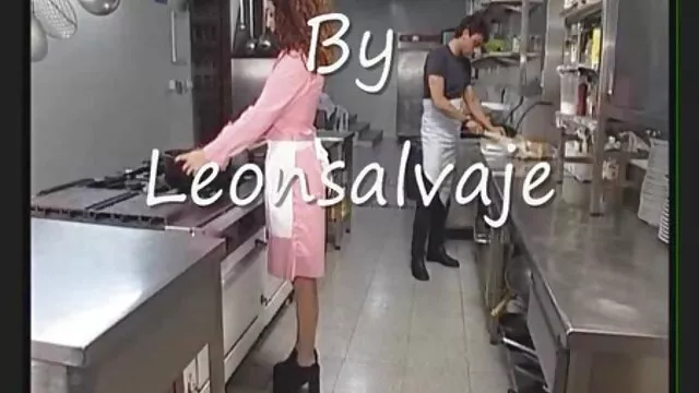 الظلام: يحب Ivy Wolfe المقامرة ويلعب الآن ألعابًا عالية افلام سكس إسرائيلي المخاطر على PornHD